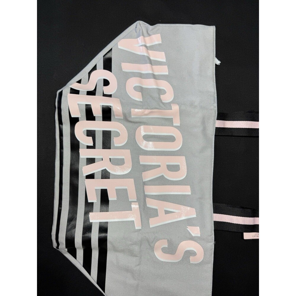 NEW Victoria's Secret 2018 Limited Edition Striped Tote Weekender Beach Bag - Picture 3 of 8